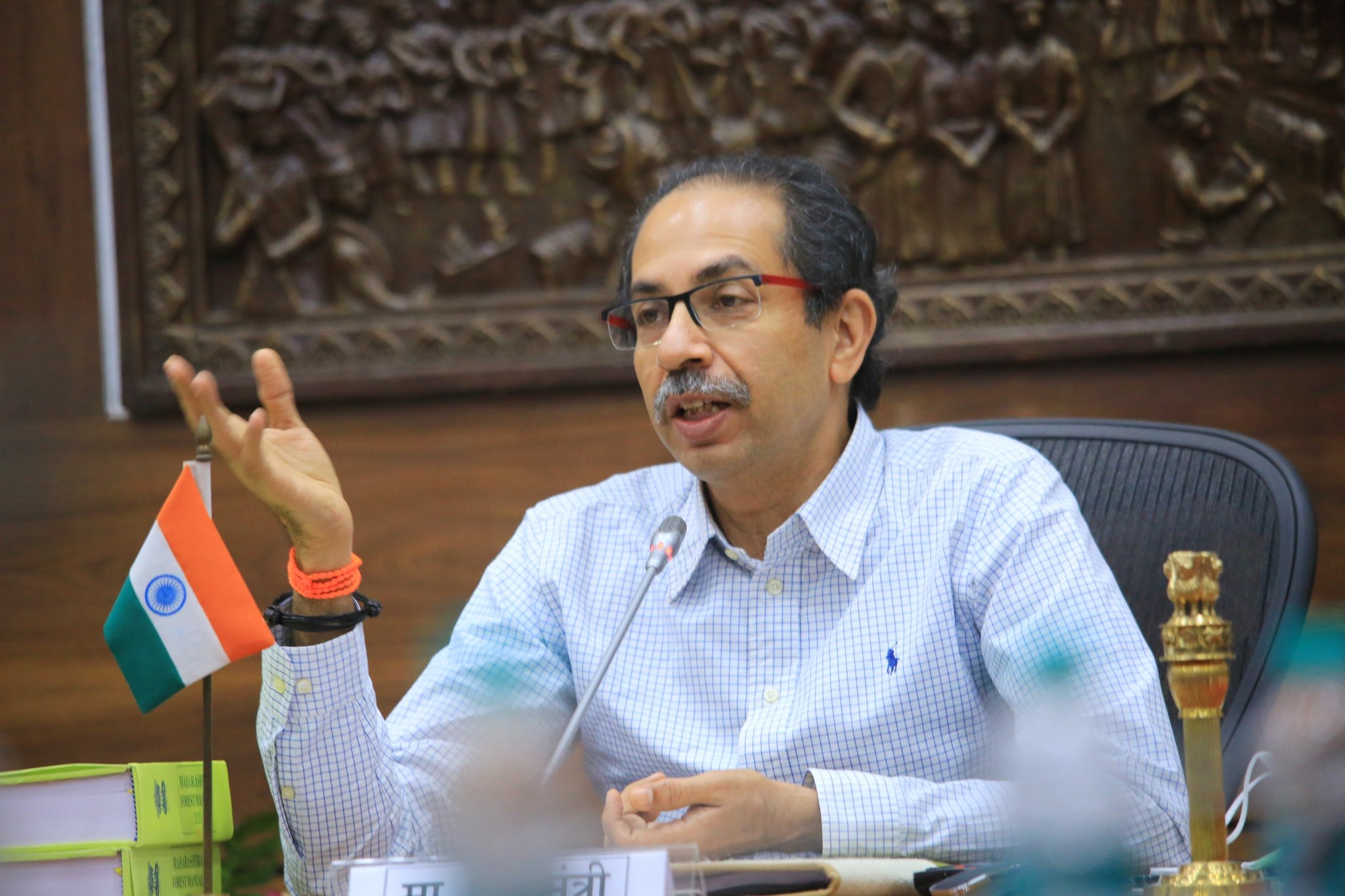 uddhav thackeray pc devendra fadnavis bjp