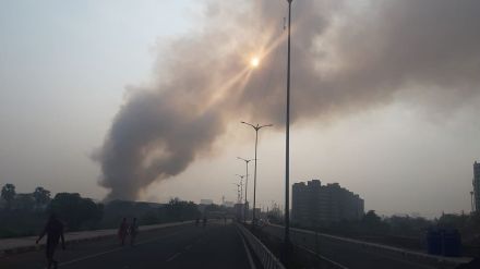 Fire breaks out at twelfth garbage dump in Kalyan Fire breaks out at twelfth garbage dump in Kalyan