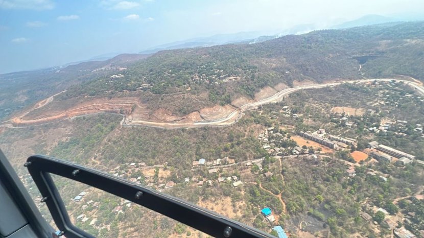 या महामार्गाच्या कामाची एकूण १० पॅकेजेसमध्ये विभागणी करण्यात आली आहे. प्रकल्पाची सुधारित किंमत १५,५६६ कोटी रुपये असून ३५६ किमी लांबीच्या महामार्गावरील २५० किमी मार्गाच्या चौपदरीकरणाचे काम पूर्ण झाले आहे.