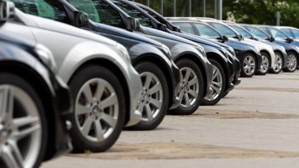 Passenger vehicle sale incerase february 2023