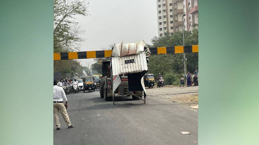 height gate on Uran Panvel route