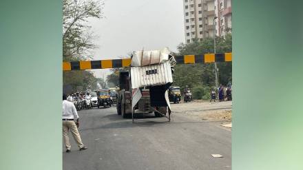 height gate on Uran Panvel route