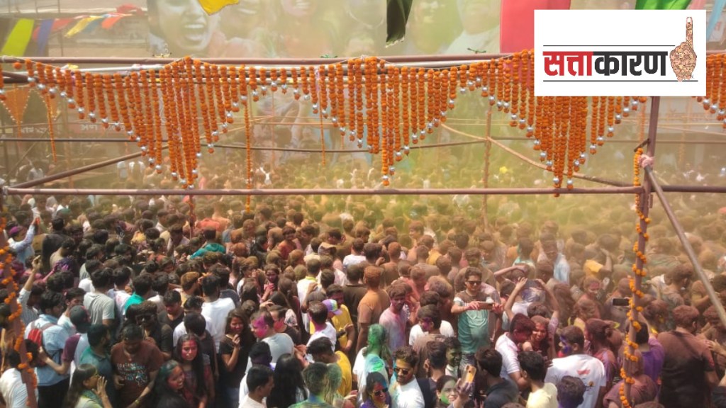 Political colors played by aspirants in Nashik Political colors played by aspirants in Nashik