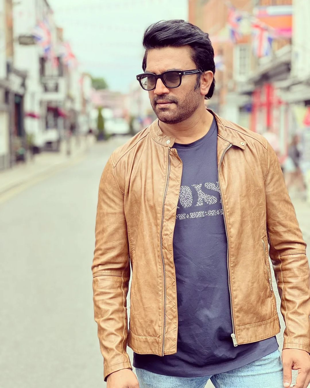 Sharad Kelkar 12