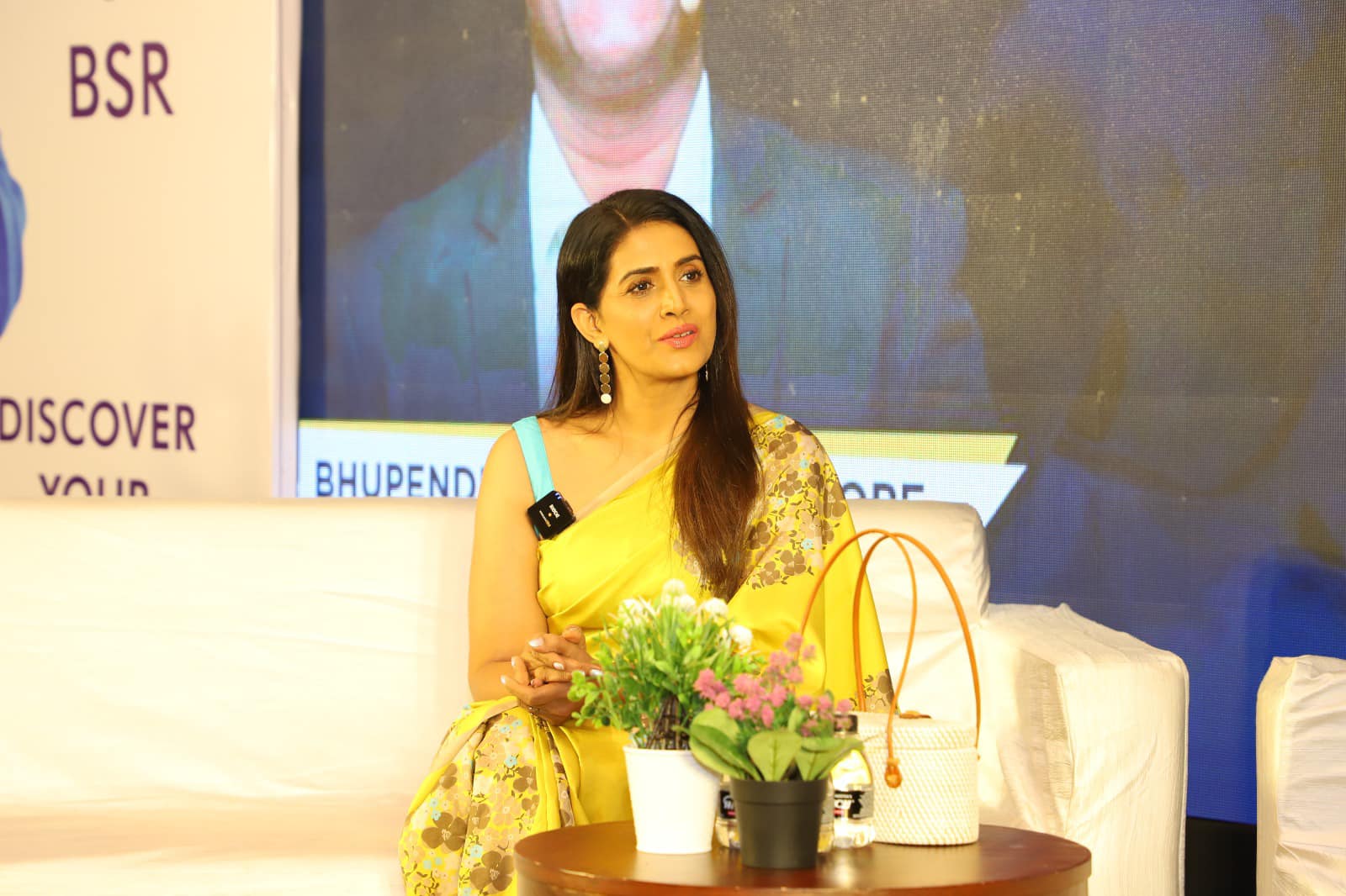 Sonali Kulkarni 
