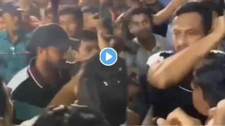 Shakib Al Hasan beating up a fan video viral Shakib Al Hasan beating up a fan video viral