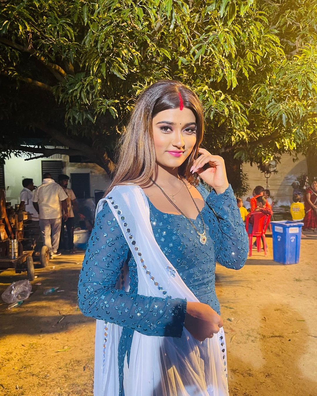akanksha dubey 16