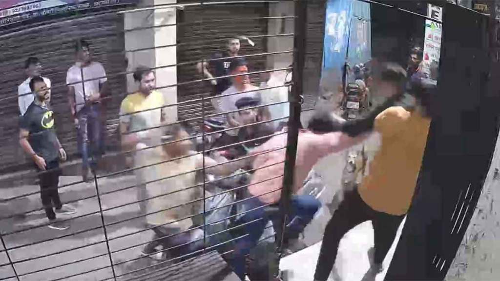 doctor beaten by drunk patient doctor beaten by drunk patient