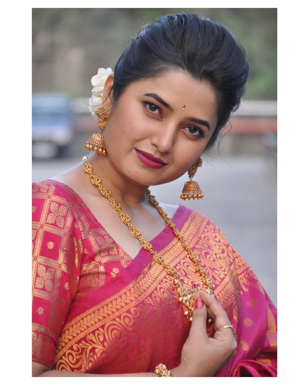 prajakta mali 19