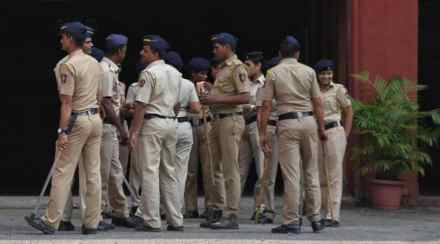 head constable suspended