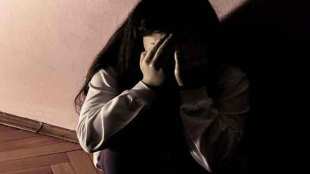 parents beat daughter Navi Mumbai