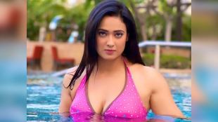 shweta tiwari pink swimsuit