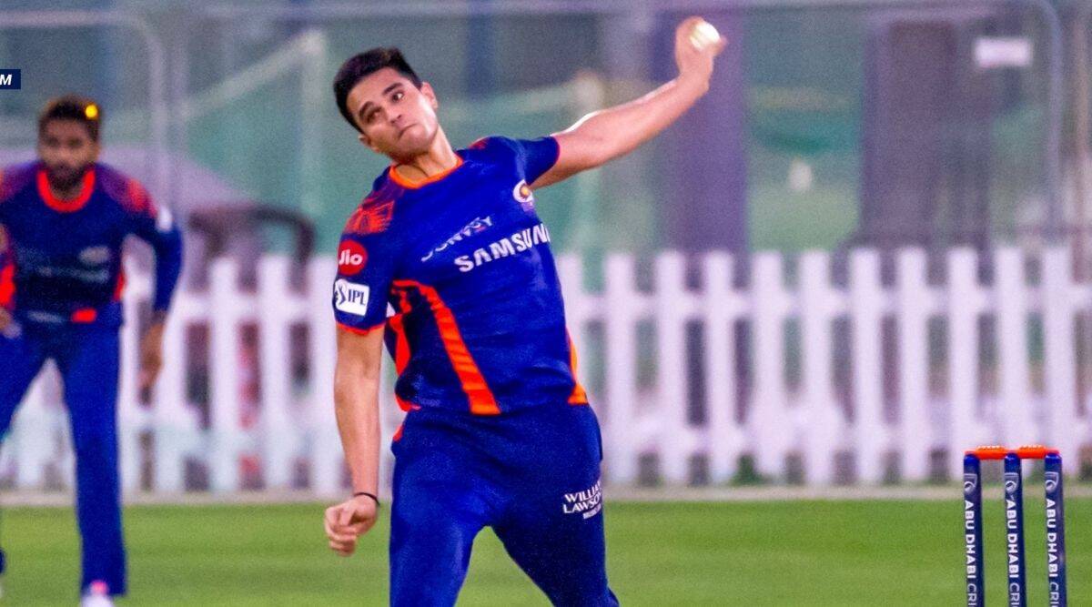 बारावीपर्यंतचे शिक्षण पूर्ण केल्यानंतर अर्जुन तेंडुलकरने मुंबई विद्यापीठातून पदवी घेतली आहे. मात्र, तो कोणत्या विषयातून पदवीधर झाला आहे, याची माहिती सध्या उपलब्ध नाही.