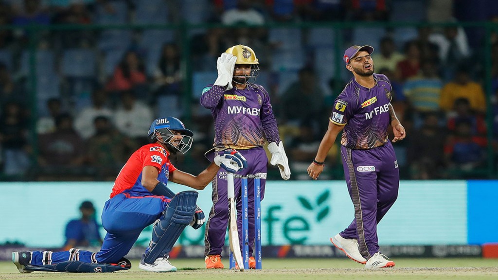 DC vs KKR Score: Delhi got its first win of this season beat Kolkata by four wickets Warner's half-century DC vs KKR Score: Delhi got its first win of this season beat Kolkata by four wickets Warner's half-century