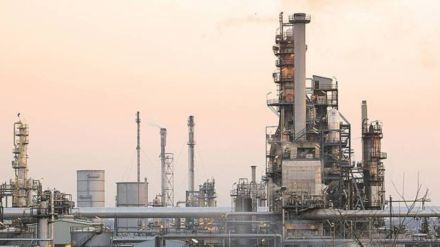 Sicom turns into profit