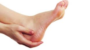 how to repair cracked heels