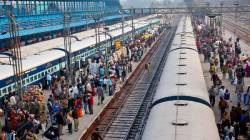 Indian Railway : ‘या’ आजारांनी ग्रस्त रुग्णांना रेल्वे तिकिटात मिळते ७५ टक्क्यांपर्यंत सूट! जाणून घ्या सविस्तर