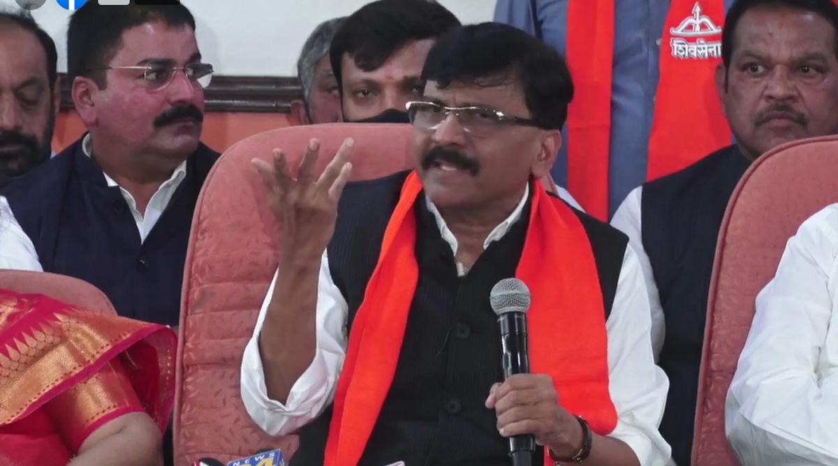 देवेंद्र फडणवीस भाजपा नेत्यांच्या मनातील मुख्यमंत्री असतील तर त्यांनी फडणवीसांना मुख्यमंत्रीपदावर बसवावं. त्यांना कुणी थांबवलं आहे - संजय राऊत
