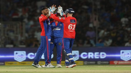 DC vs KKR Cricket Score: Kolkata gave Delhi a target of 128 runs Russell hit three consecutive sixes in the 20th over