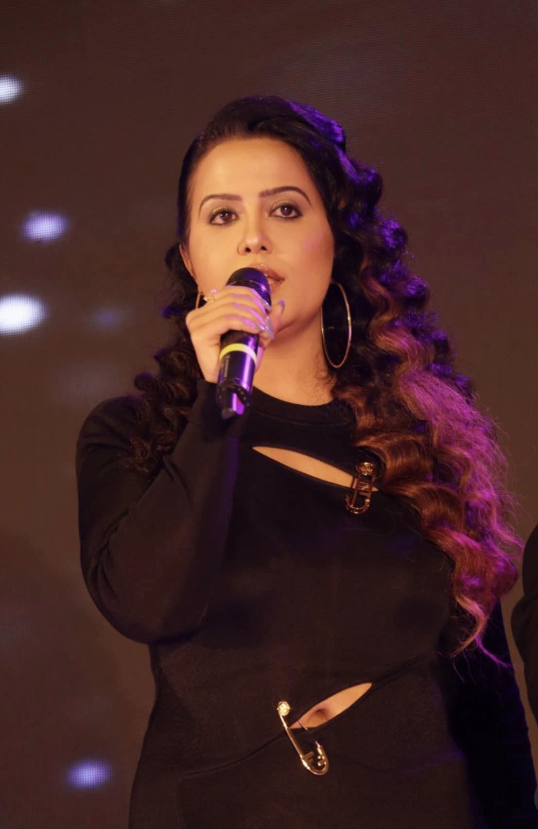 amruta fadnavis 28