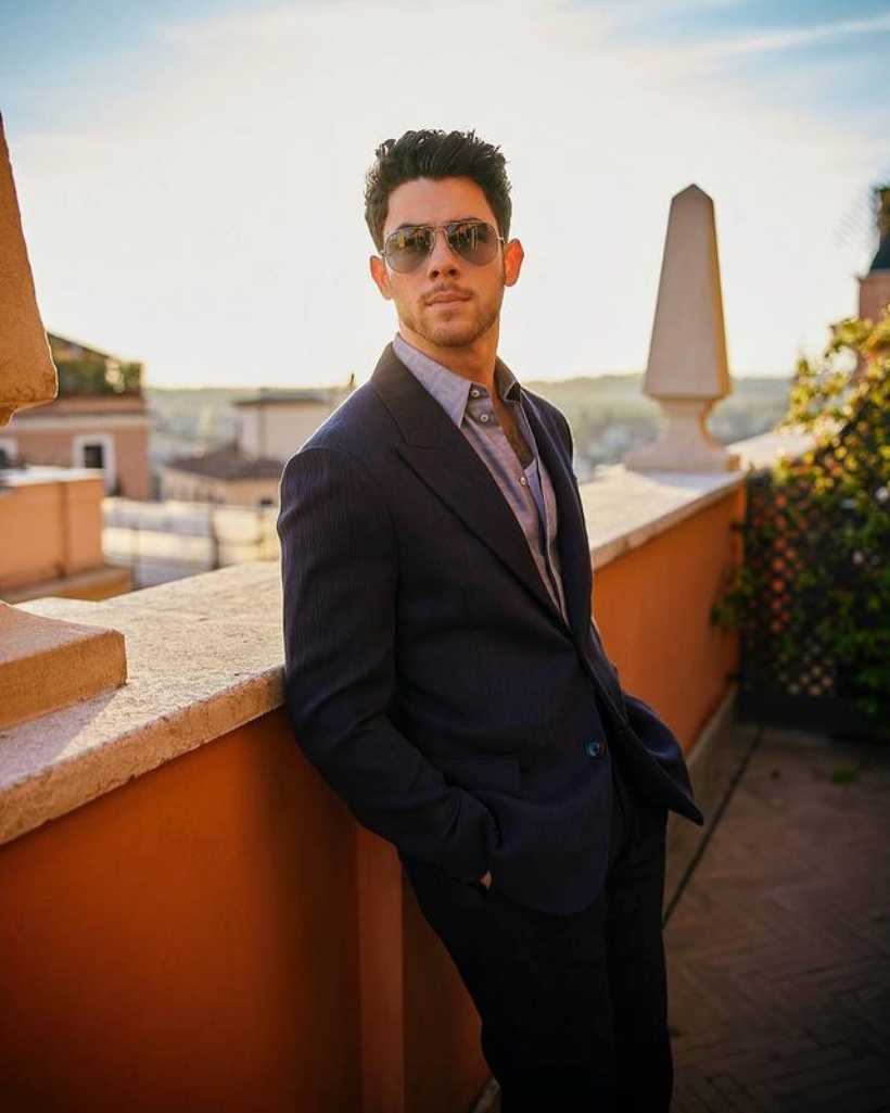 nick, priyanka
