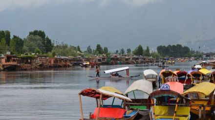IRCTC offers package to travel Kashmir IRCTC offers package to travel Kashmir