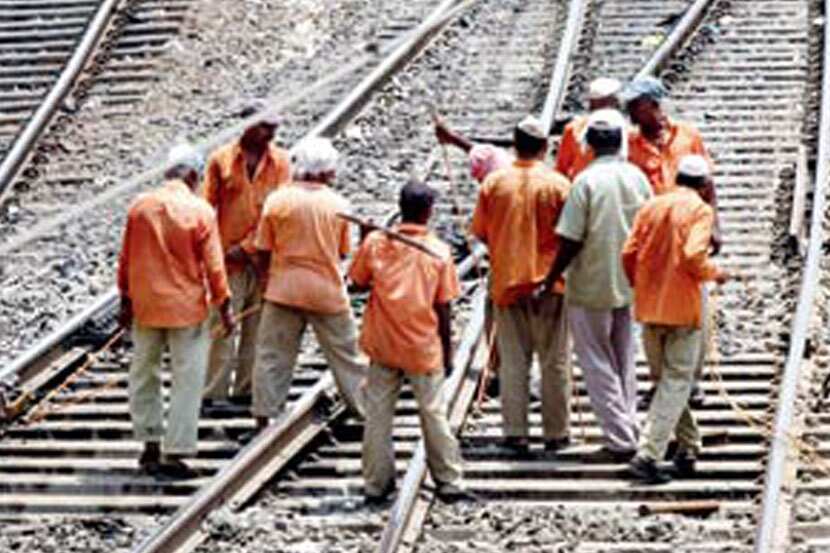 mumbai, sunday, mega block, repairs, railway, central, harbour, matunga, mulund, csmt, chunabhatti, bandra