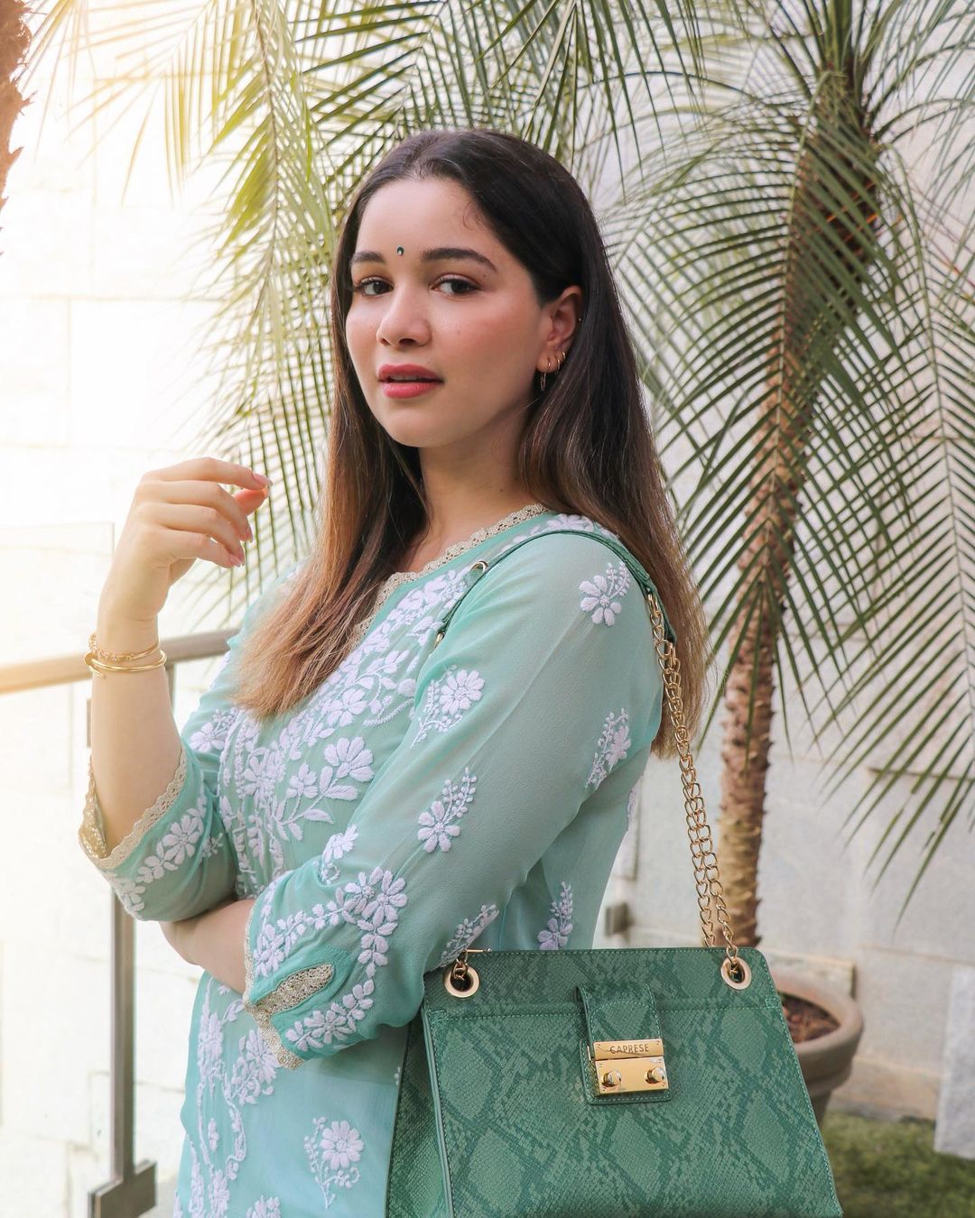 sara tendulkar photos
