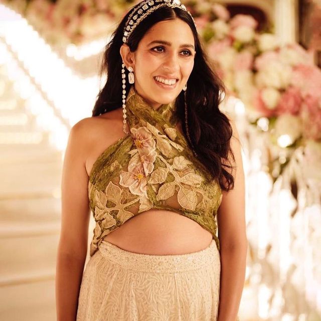 shloka ambani maternity photoshoot (7)