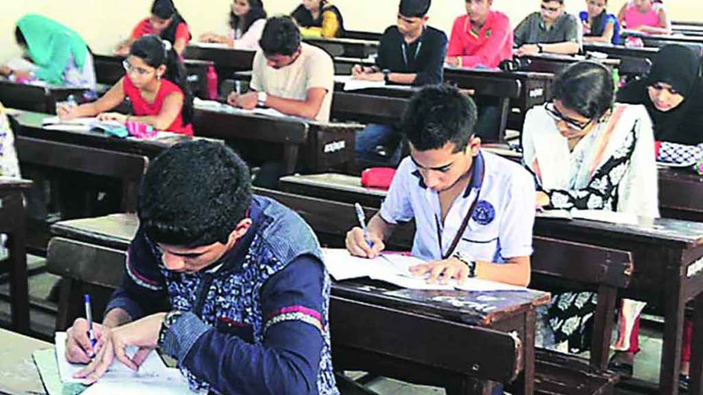 students of cuet increased by four lakhs this year