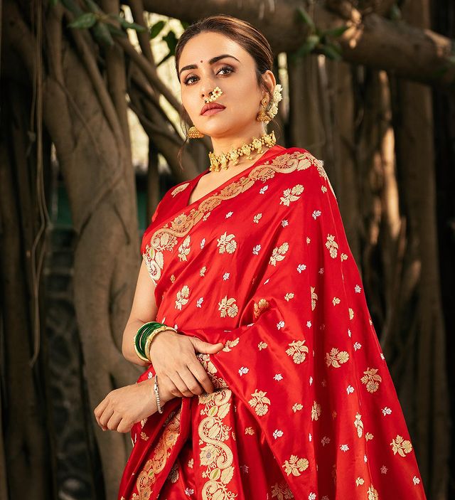 Amruta Khanvilkar 