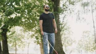 black sunglasses for bling people