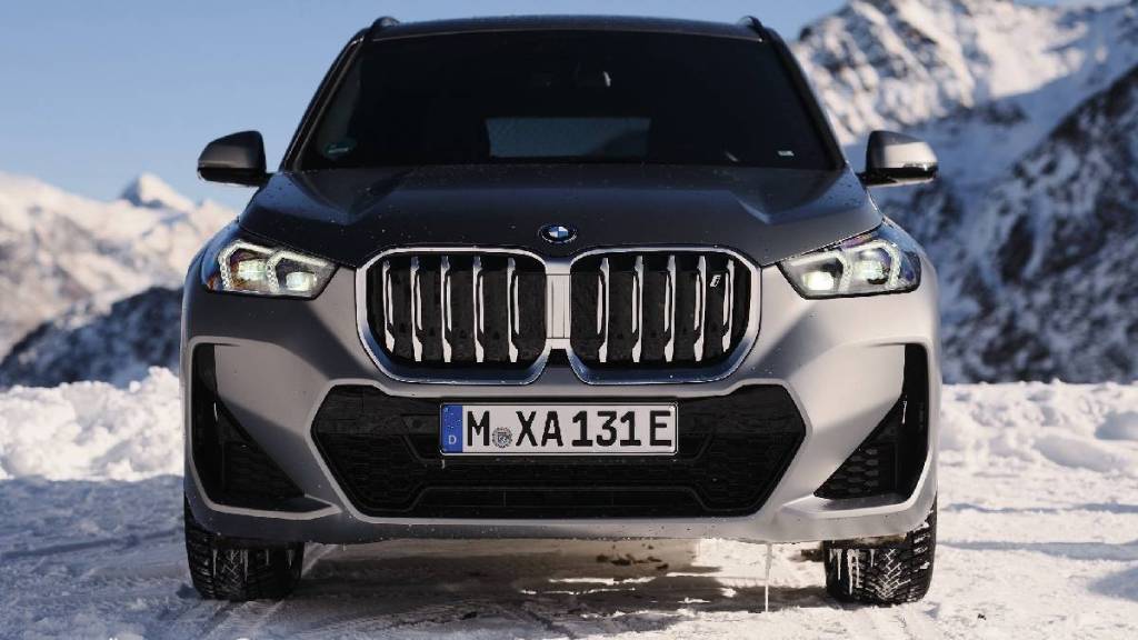 bmw launch X1 sDrive18i M Sport suv model