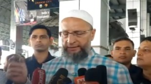 Owaisi supports Modi