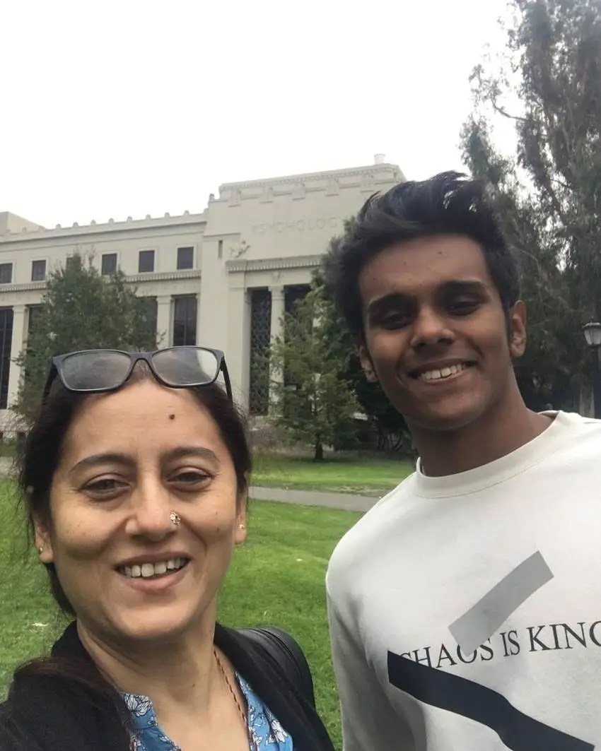 ashish-vidyarthi-first-wife