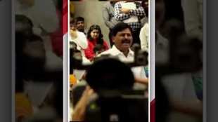Sharad Pawars resignation announcement and activists emotional