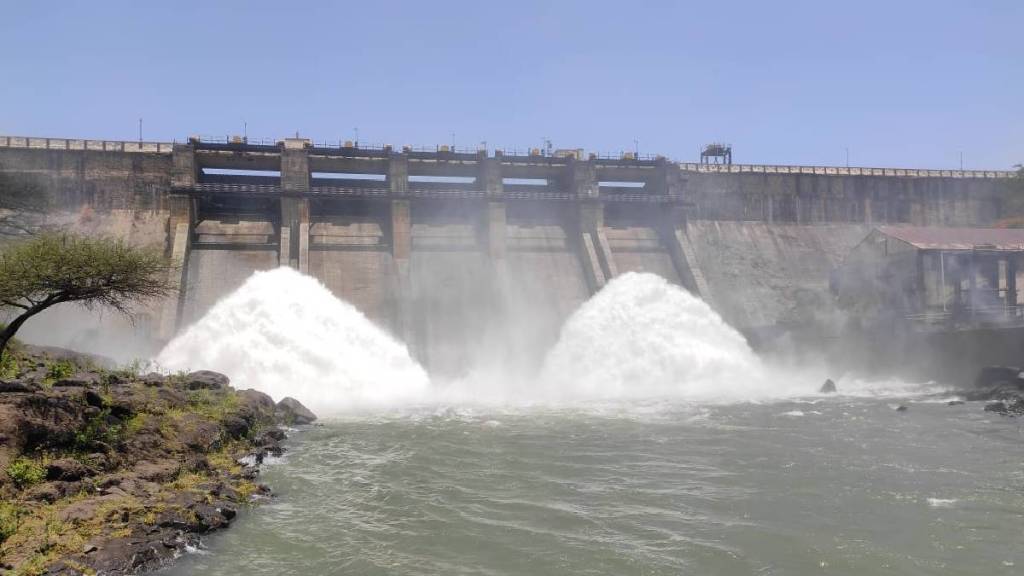 karanjwan dam, Manmad, water scarcity, heat, summer karanjwan dam, Manmad, water scarcity, heat, summer