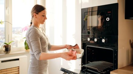 5 Foods You Should Stop Reheating In Microwave Oven Now