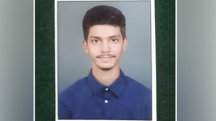 mustafa chandrapur secured first rank JEE exam vidarbha