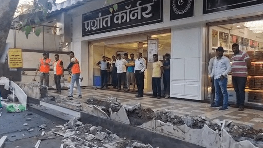 action shed illegal construction prashant corner thane action shed illegal construction prashant corner thane