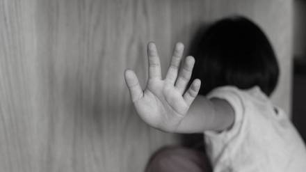 Girl molested in Western Railway