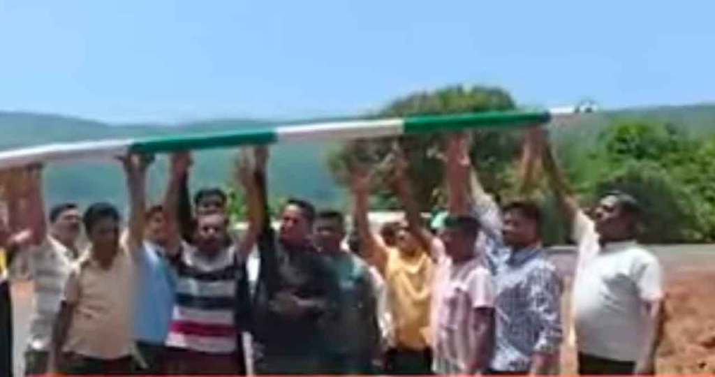 traders close toll naka traders close toll naka