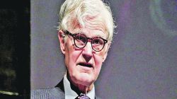 व्यक्तिवेध : वुल्फगँग शिव्हेलबुश