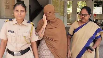 woman arrested woman arrested