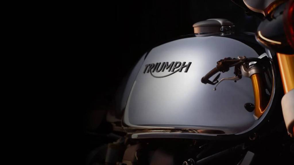 bajaj triumph 400cc bikes
