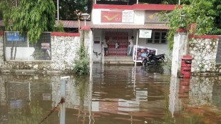 Post office in Dombivli MIDC waterlogged due to overflowing drain