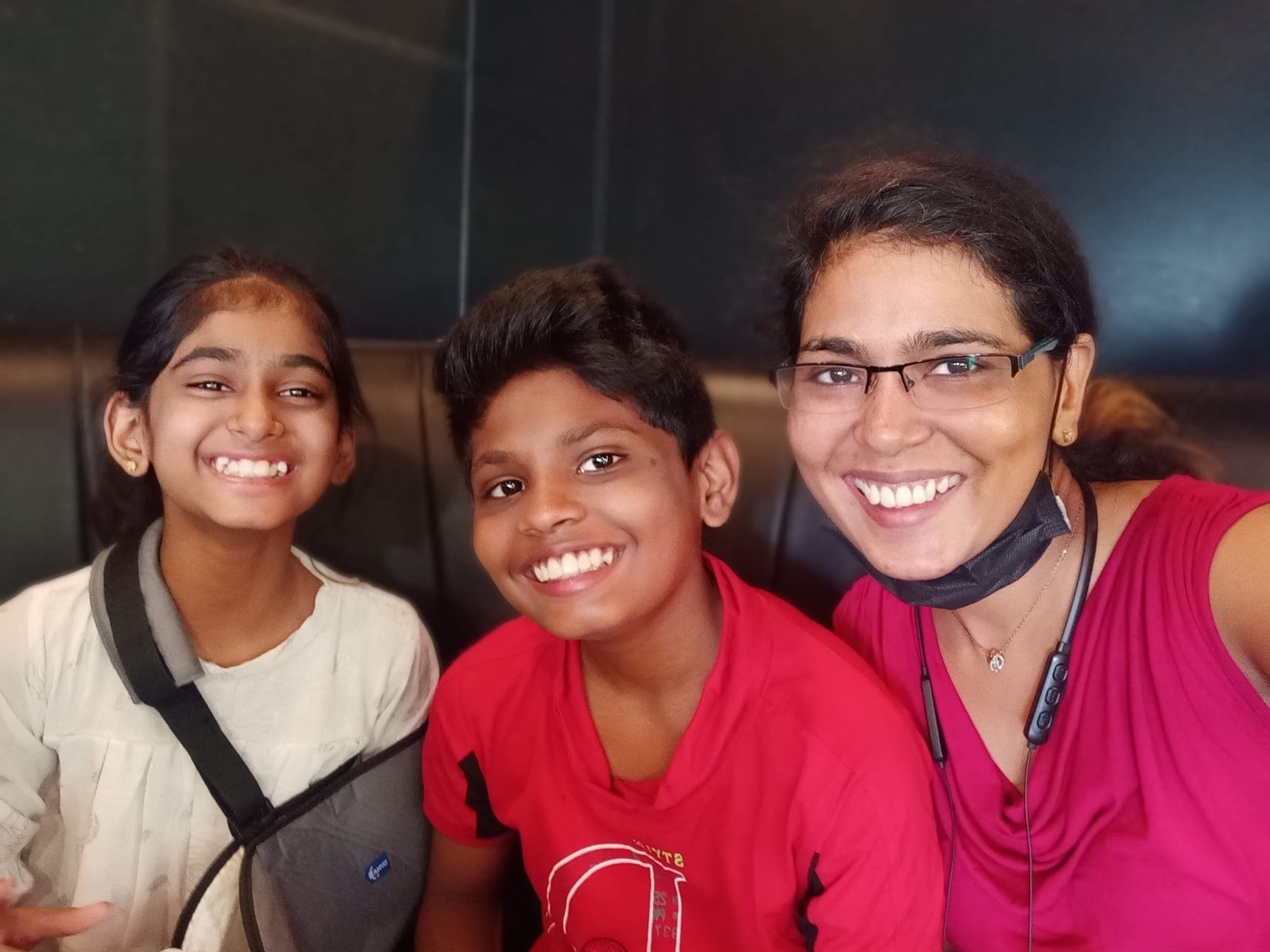 नग्न मूर्तीसमोर भक्त प्रार्थना करत असतो तेव्हा त्याच्या मनात लैंगिक भावना नसते, तर देवत्वाची भावना असते - केरळ उच्च न्यायालय