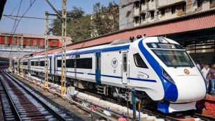 Railway Ministry Whole Expenses For Making Train
