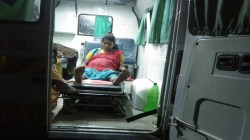 चंद्रपूर : डिझेलसाठी पैसे नसल्याने गर्भवतीसह रुग्णवाहिका तासभर पेट्रोल पंपावरच