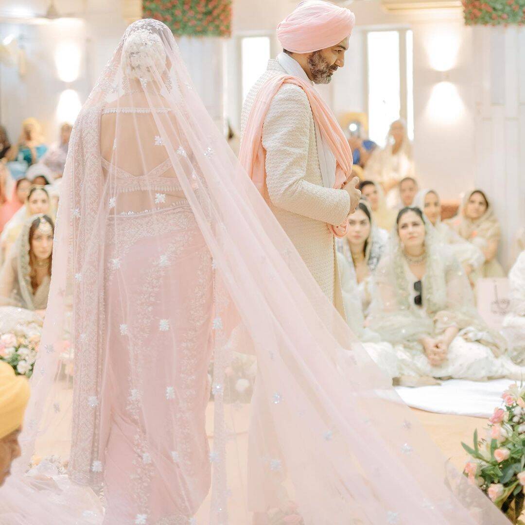 Sonnalli Seygall wedding